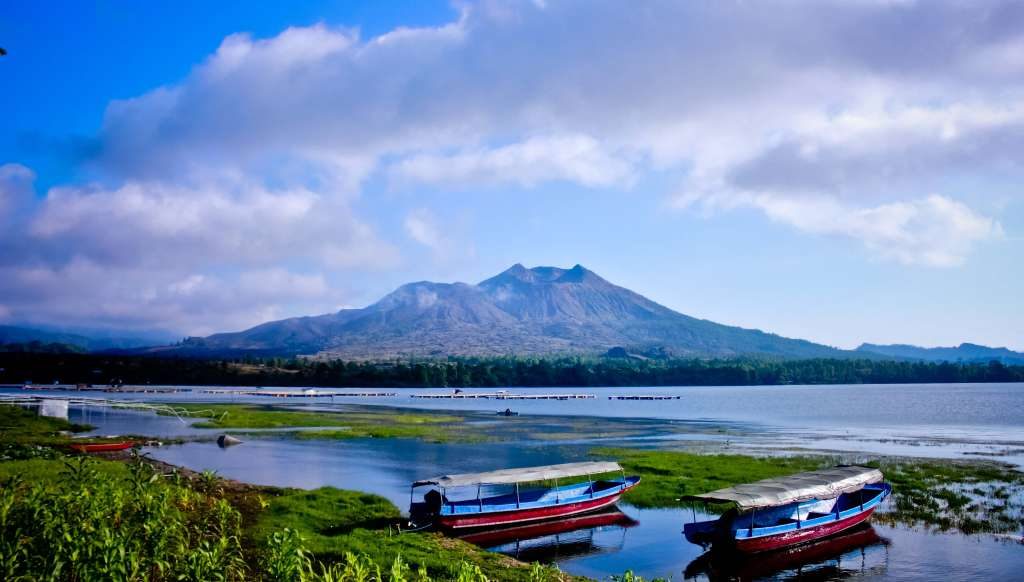 Sopečné jezero Batur